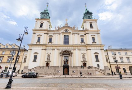 Widok na Kościół Św. Krzyża w Warszawie