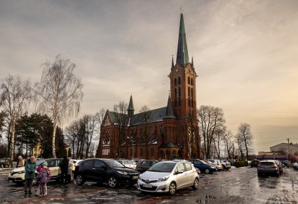Kościół św. Stanisława Biskupa i Męczennika w Postoliskach