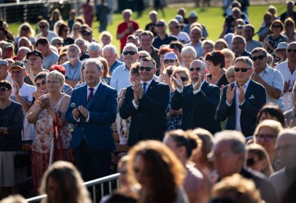 Publiczność podczas trwającego koncertu