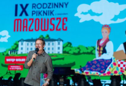 Konferansjer na IX Rodzinnym Pikniku z Zespołem "Mazowsze"