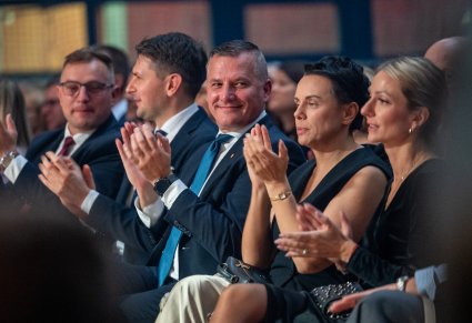 Goście koncertu w Warce