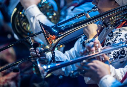 Zbliżenie na trąbki