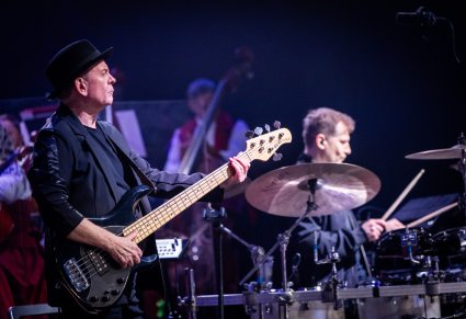 Zbliżenie na Muzyków z zespołu Kombii