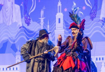 Postać Dziada wraz z postacią Twardowskiego