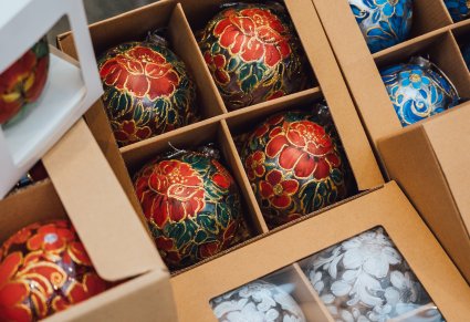 Bombki świąteczne w pudełkach