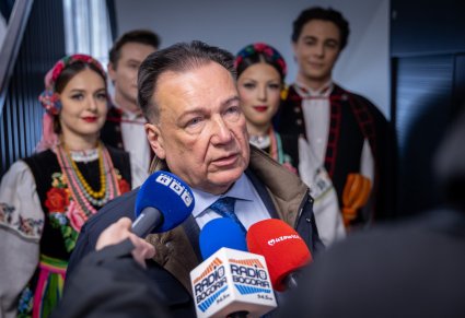 Marszałek Adam Struzik udziela wywiadu do mediów