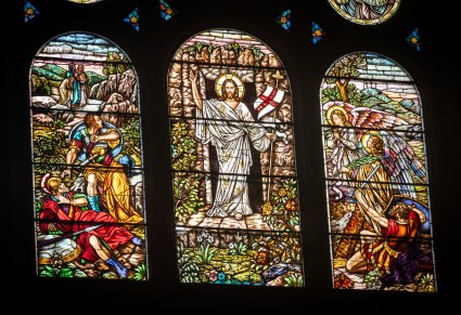 Religijne witraże w Bazylice Św. Jacka w Chicago