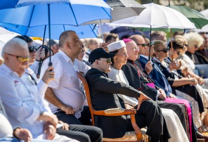 Zbliżenie na pierwszy rząd Gości koncertu