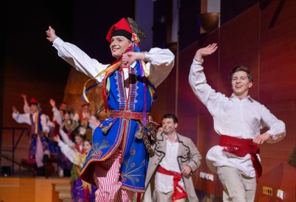 Zbiegający Artyści ze sceny