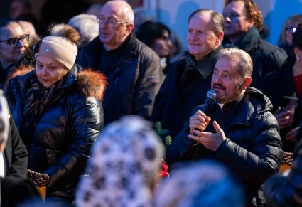 Wypowiedź Proboszcza do mikrofonu