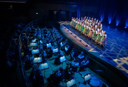 Chór i orkiestra podczas koncertu