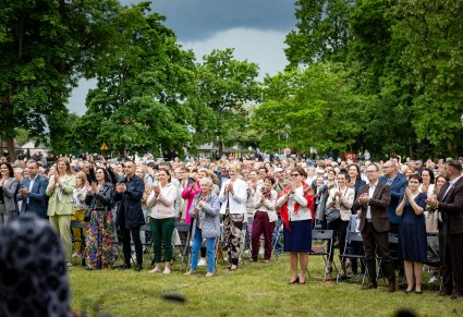 Owacje na stojąco publiki