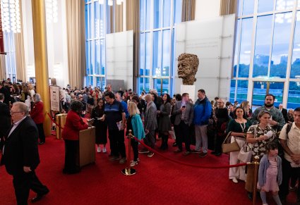 Publiczność na foyer w Kennedy Center