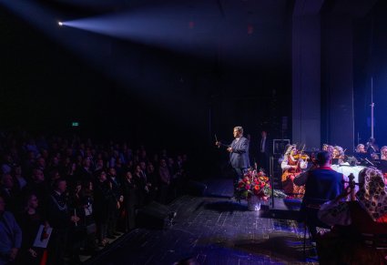 Dyrektor Jacek Boniecki przemawia