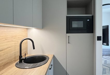 Bursa - dokumentacja zdjęciowa etapów przebudowy