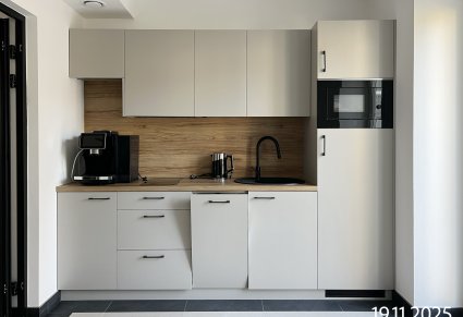 Bursa - dokumentacja zdjęciowa etapów przebudowy