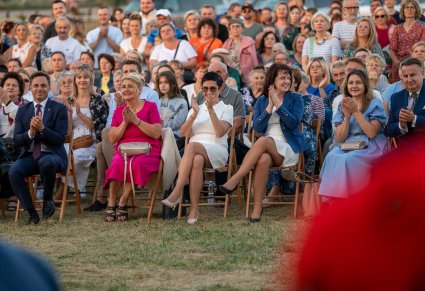 Klaszcząca publiczność