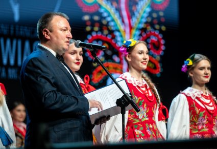 Wiceprezydent Miasta Mielca zapowiada koncert zespołu Mazowsze