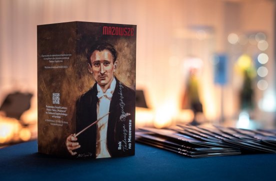  Stojąca ulotka z Tadeuszem Sygietyńskim na okładce